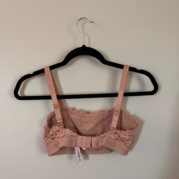 Victoria Secret bralette baby pink - Picture 2 of 3